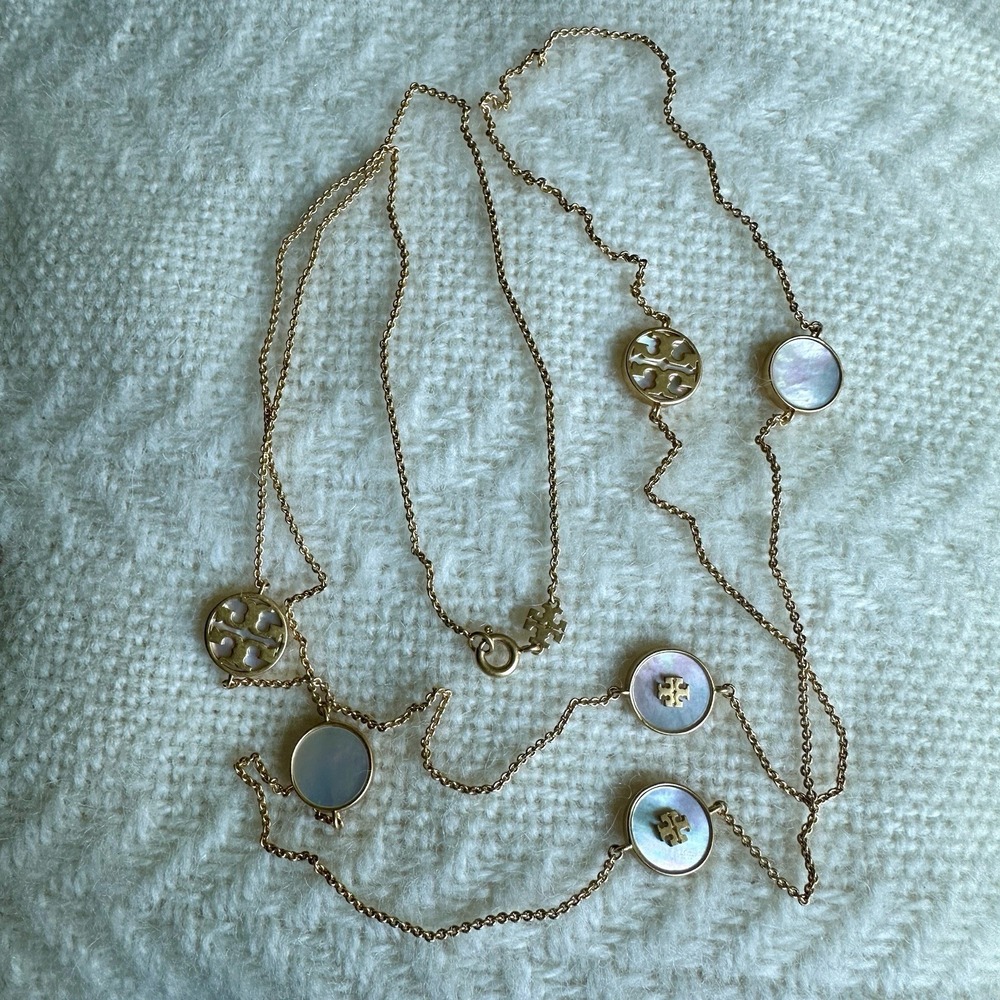 Tory Burch Disc Station Chain Necklace 37 Inch Mother Of Pearl Logo Gold Plated